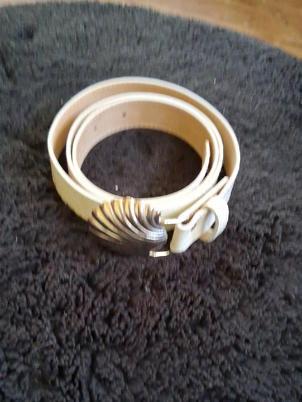 White Shell Belt - Picture 2 of 4